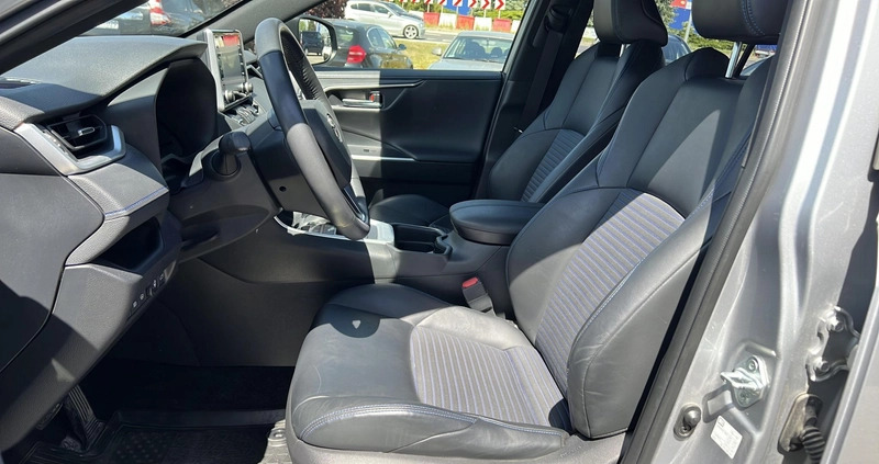 Toyota RAV4 cena 166600 przebieg: 50195, rok produkcji 2021 z Wejherowo małe 379